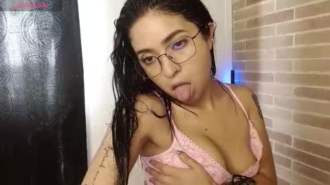  Only 18 cyrus online show from 03.02.26