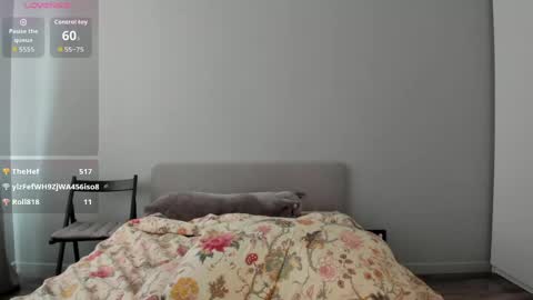Snapshot of helenblazetrt chatting on 05.18.26 Hi I am Helen online show from 05.18.26
