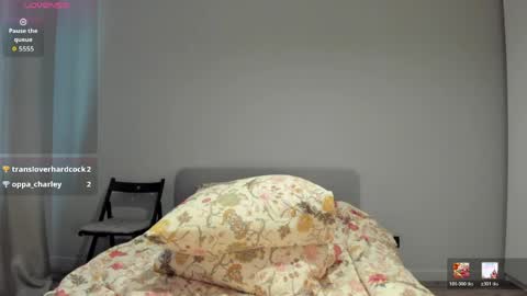 Snapshot of helenblazetrt chatting on 05.30.26 Hi I am Helen online show from 05.30.26
