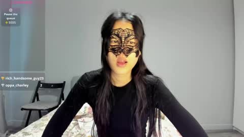 Snapshot of helenblazetrt chatting on 06.01.26 Hi I am Helen online show from 06.01.26