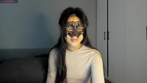 Snapshot of helenblazetrt chatting on 06.13.26 Hi I am Helen online show from 06.13.26