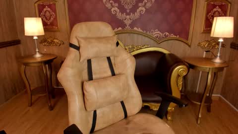 Helen or Hells online show from 10.20.25