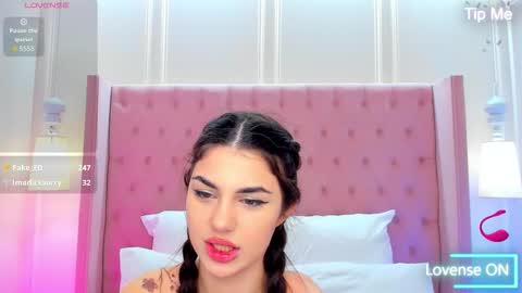 Snapshot of helentiny chatting on 12.03.25 Helen online show from 12.03.25