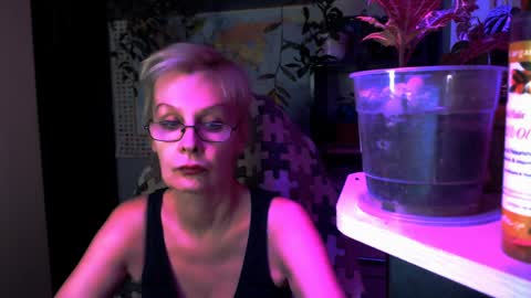 Helga online show from 04.10.26