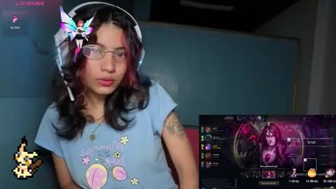 Helia Transfem and Amy online show from 11.19.25