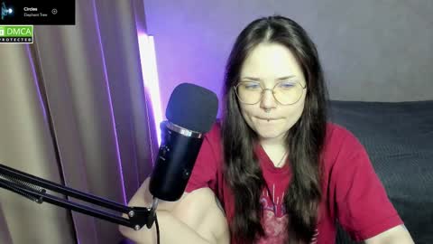 Red online show from 02.15.25