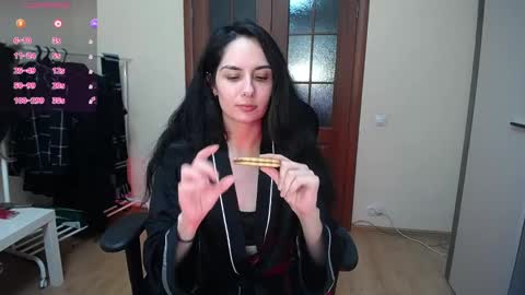 Snapshot of hella_helen chatting on 05.08.26 Helen online show from 05.08.26