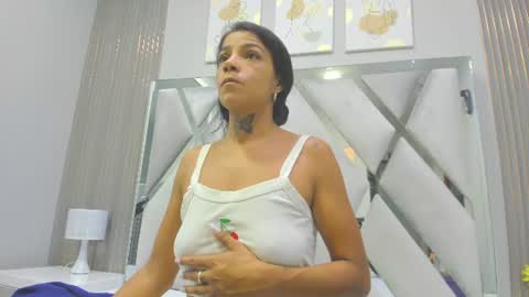 Snapshot of hellen__4master chatting on 07.14.26 Hellen online show from 07.14.26