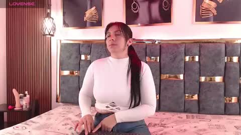 Hellen.  online show from 05.20.26