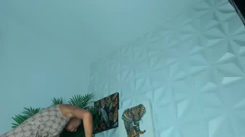 Snapshot of hellen_sky_ chatting on 06.05.26 hellen online show from 06.05.26