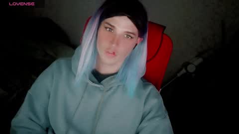 Snapshot of hellenspellman chatting on 11.25.25 Helen Spellman online show from 11.25.25