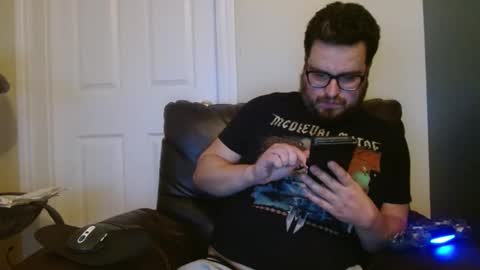 Snapshot of hellflow chatting on 12.09.24 hellflow online show from 12.09.24