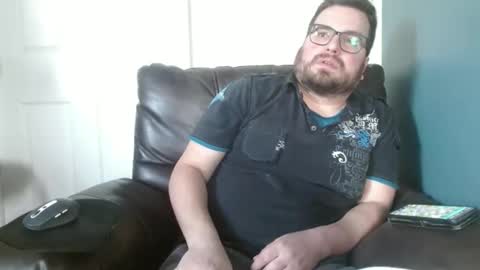 Snapshot of hellflow chatting on 12.31.24 hellflow online show from 12.31.24