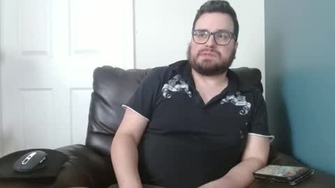 Snapshot of hellflow chatting on 01.08.25 hellflow online show from 01.08.25