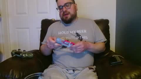 Snapshot of hellflow chatting on 02.21.25 hellflow online show from 02.21.25