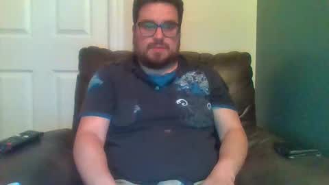 Snapshot of hellflow chatting on 11.26.25 hellflow online show from 11.26.25