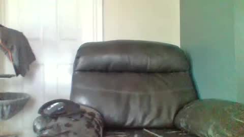 Snapshot of hellflow chatting on 04.13.26 hellflow online show from 04.13.26