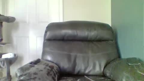 Snapshot of hellflow chatting on 04.16.26 hellflow online show from 04.16.26