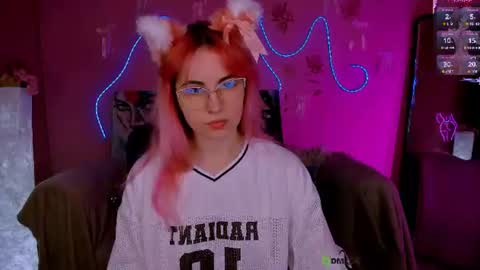 Helli online show from 07.14.26
