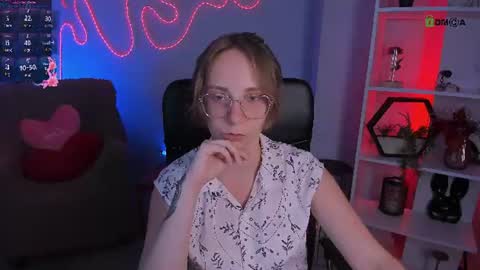 Helli online show from 07.18.26