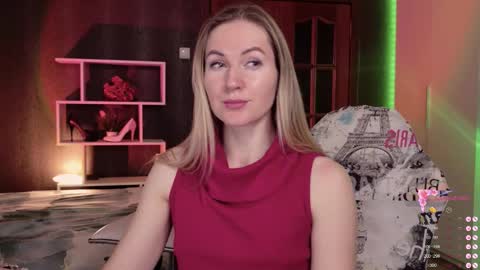 Alisia  Monday to Friday from 10 am to 4 pm GMT 2 online show from 12.02.25