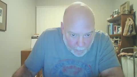 Snapshot of helloforfun111 chatting on 12.31.24 helloforfun111 online show from 12.31.24