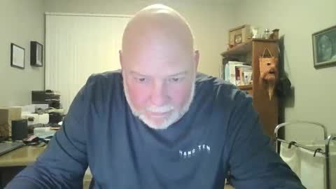 Snapshot of helloforfun111 chatting on 10.28.25 helloforfun111 online show from 10.28.25