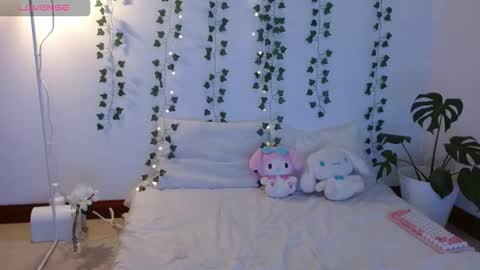 Snapshot of hellokitty_valery1 chatting on 02.22.26 hellokitty_valery1 online show from 02.22.26