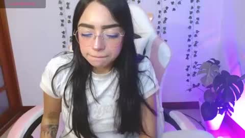 Snapshot of hellokitty_valery1 chatting on 07.10.26 hellokitty_valery1 online show from 07.10.26