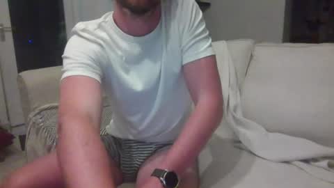 Snapshot of helpmefuckme chatting on 06.16.26 helpmefuckme online show from 06.16.26