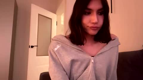 Eva online show from 03.21.26