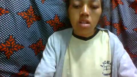 Snapshot of henitsaldy chatting on 07.14.26 henitsaldy online show from 07.14.26
