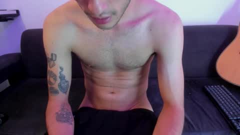 henrik_senn online show from 03.05.26