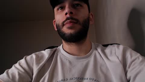 HenryAxe online show from 04.04.26