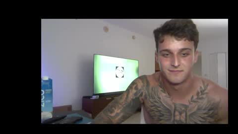 Snapshot of henrydesanti chatting on 05.06.26 henrydesanti online show from 05.06.26