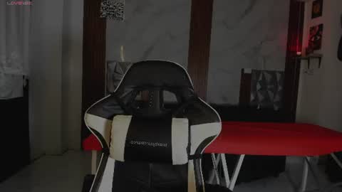Hello I am Valentina independent Colombian model I love sensuality and pleasure welcome online show from 07.04.26