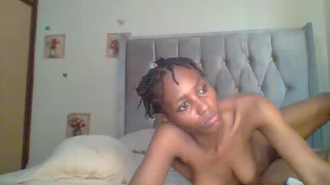 Miah  Jay online show from 04.06.26