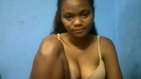 herisse01 online show from 04.22.26