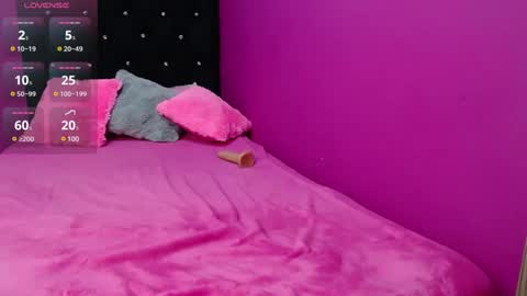 Snapshot of hermione_sweet18 chatting on 02.11.25 Alana online show from 02.11.25