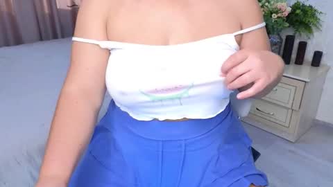 Maryana online show from 10.15.25