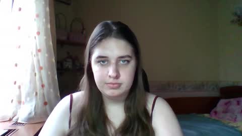 hess_luna_ online show from 12.04.25