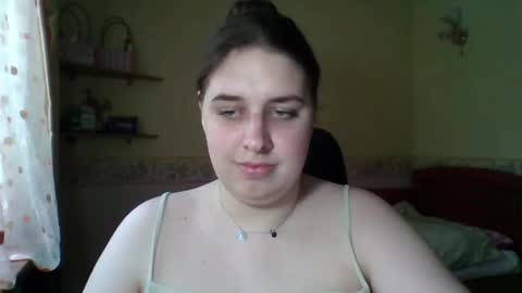 Snapshot of hess_luna_ chatting on 06.03.26 hess_luna_ online show from 06.03.26