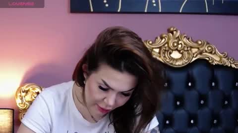 Snapshot of hessahessy chatting on 01.14.25 Hessy online show from 01.14.25