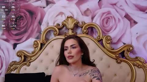 Snapshot of hessahessy chatting on 09.26.25 Hessy online show from 09.26.25