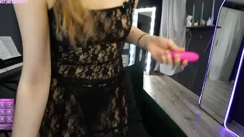 Sasha online show from 05.28.26