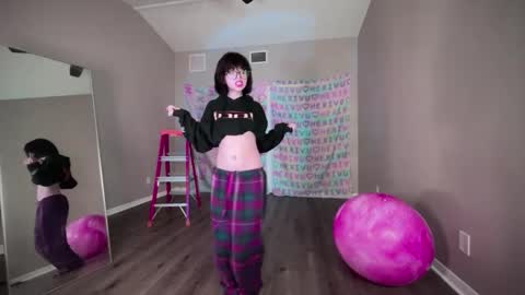 salem online show from 02.01.25