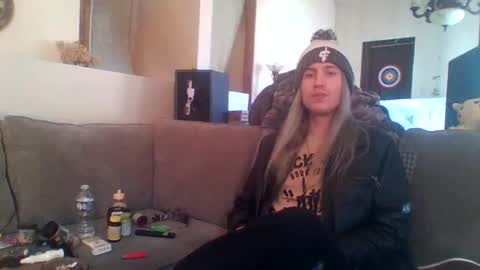 hey_mikky online show from 10.27.25