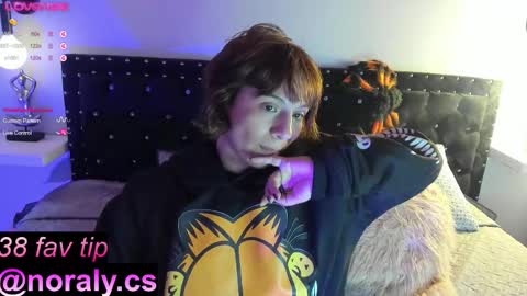 Noraly  online show from 10.17.25