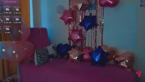 Snapshot of heyitsnaomi chatting on 02.15.26 Naomi online show from 02.15.26