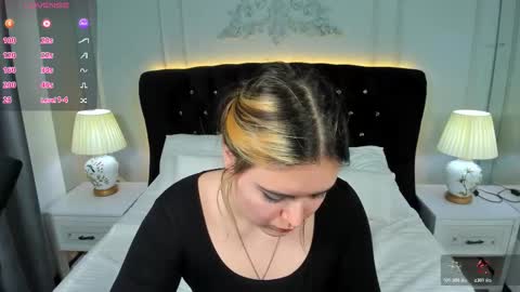 Snapshot of heymarybaby chatting on 11.15.25 Amazing Mary online show from 11.15.25